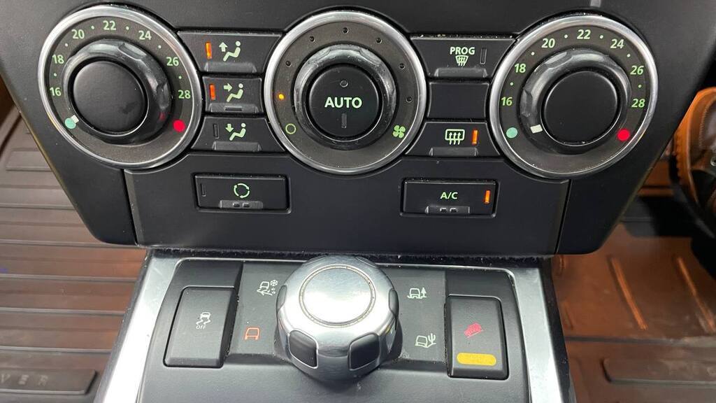 LAND ROVER FREELANDER II 2.2 SD4 SE A/T