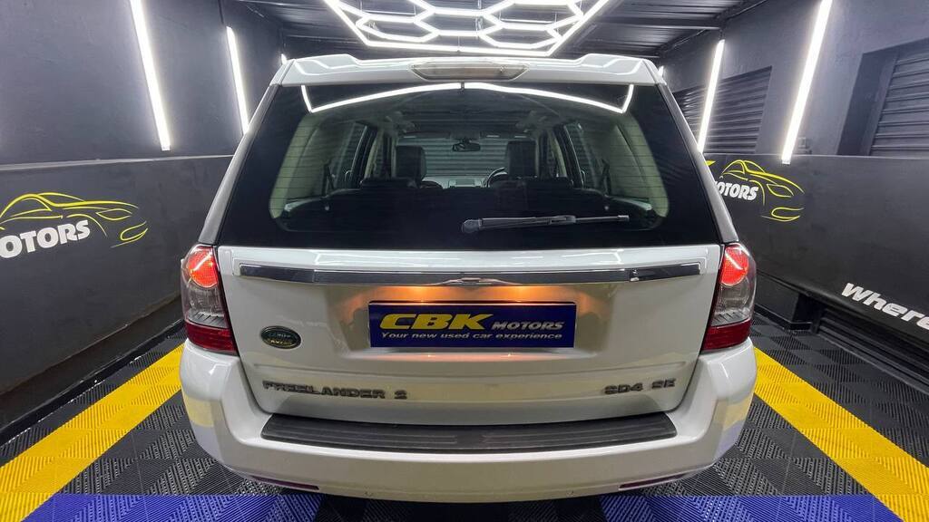 LAND ROVER FREELANDER II 2.2 SD4 SE A/T