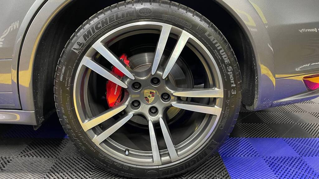 PORSCHE CAYENNE GTS TIPTRONIC (E2)