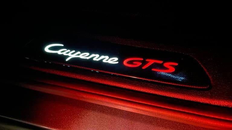 PORSCHE CAYENNE GTS TIPTRONIC (E2)