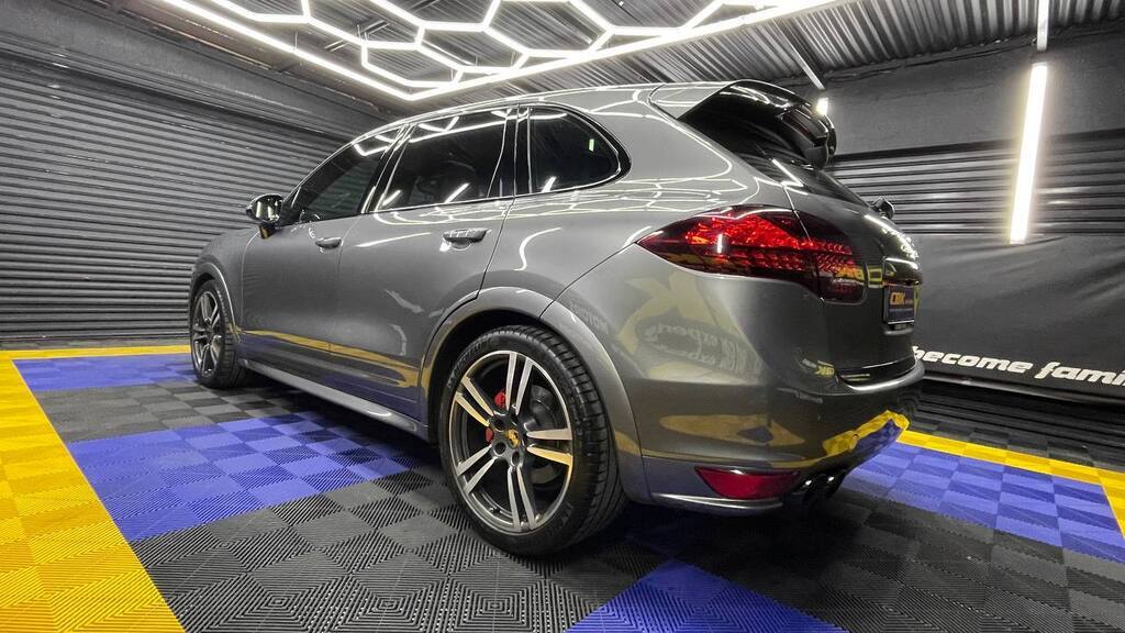 PORSCHE CAYENNE GTS TIPTRONIC (E2)