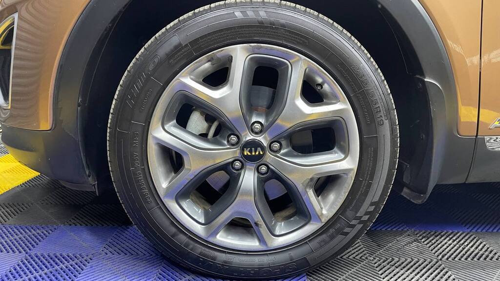KIA SORENTO 2.2D AWD A/T 7 SEAT EX