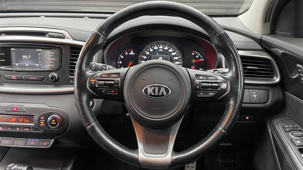KIA SORENTO 2.2D AWD A/T 7 SEAT EX