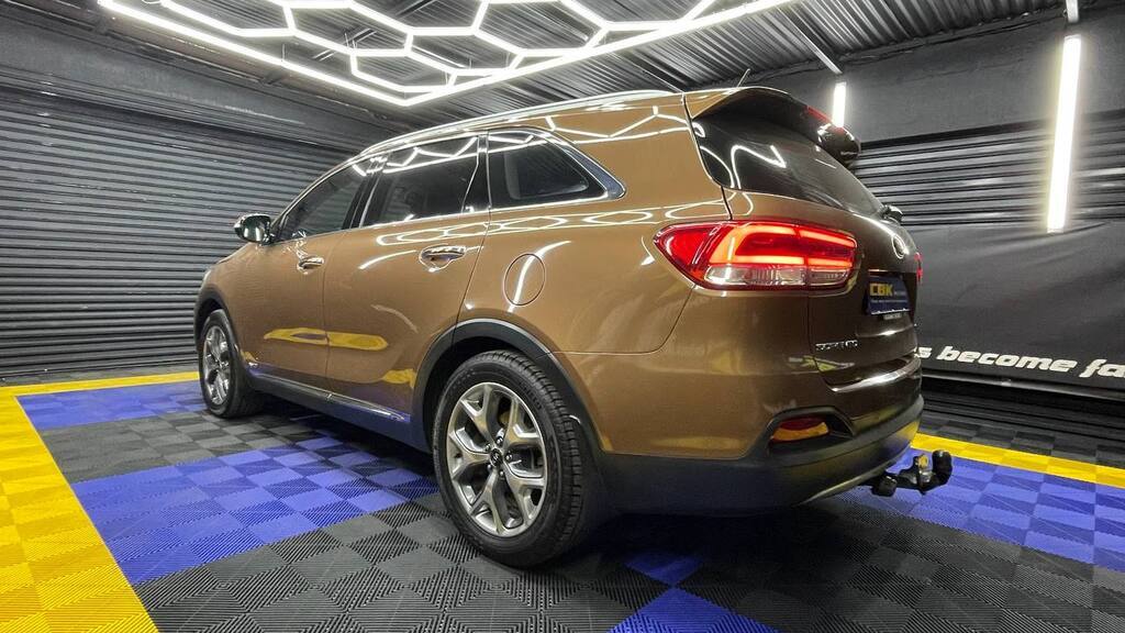 KIA SORENTO 2.2D AWD A/T 7 SEAT EX