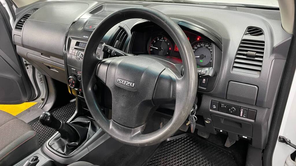 ISUZU D-MAX 250 HO HI-RIDE D/C P/U