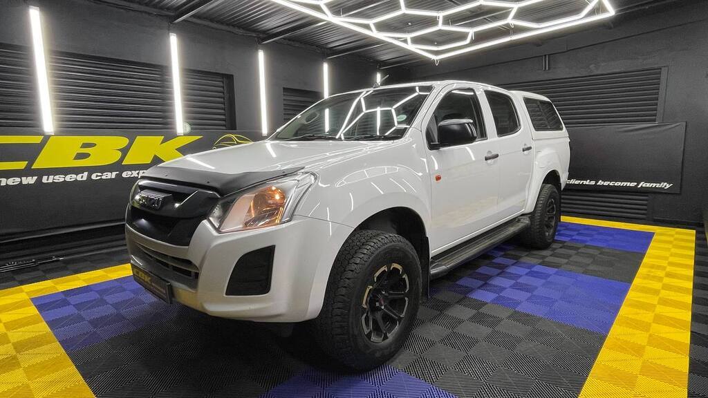 ISUZU D-MAX 250 HO HI-RIDE D/C P/U