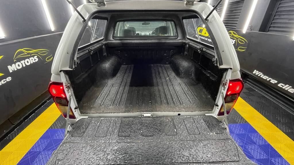 ISUZU D-MAX 250 HO HI-RIDE D/C P/U