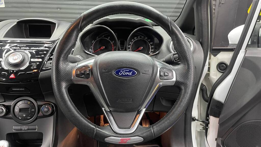 FORD - FIESTA ST 1.6 ECOBOOST GDTi