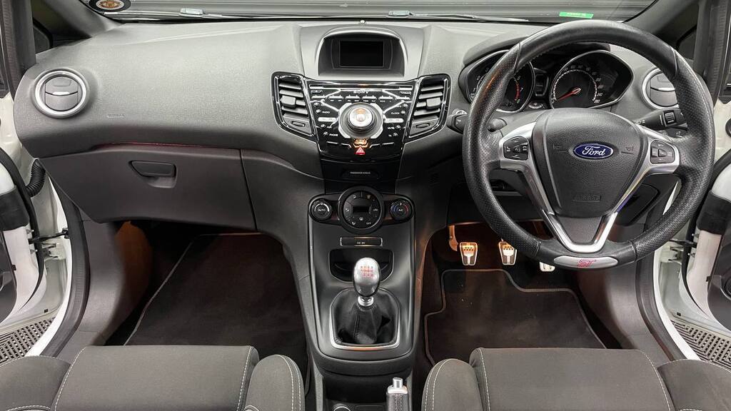FORD - FIESTA ST 1.6 ECOBOOST GDTi