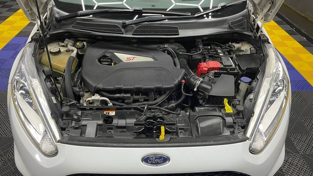 FORD - FIESTA ST 1.6 ECOBOOST GDTi