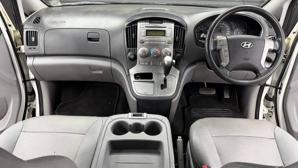 HYUNDAI - H-1 2.5 CRDI (VGT) WAGON A/T