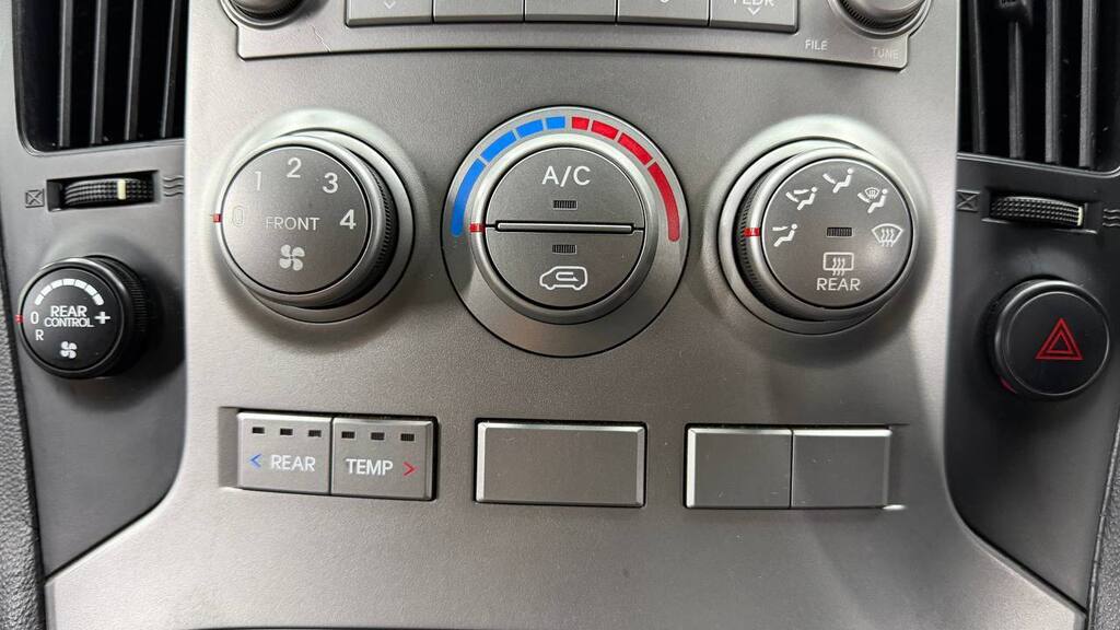 HYUNDAI - H-1 2.5 CRDI (VGT) WAGON A/T