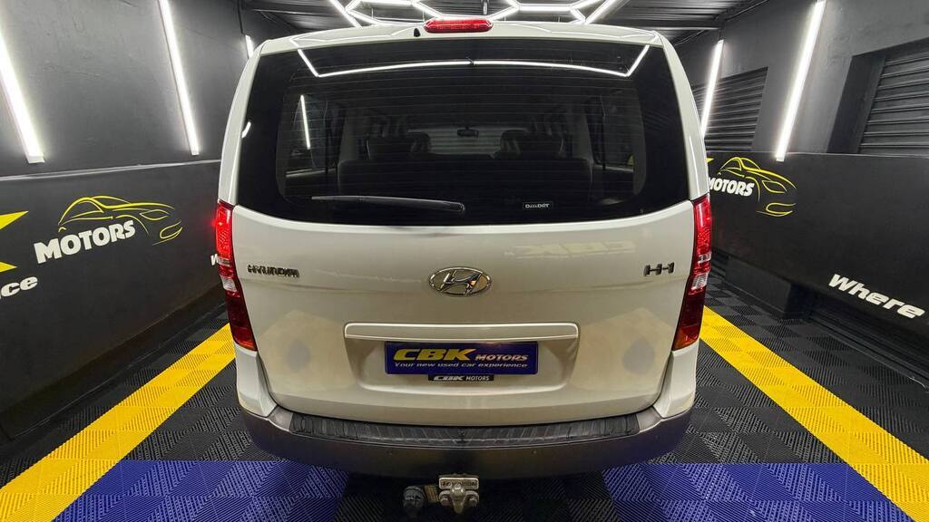 HYUNDAI - H-1 2.5 CRDI (VGT) WAGON A/T