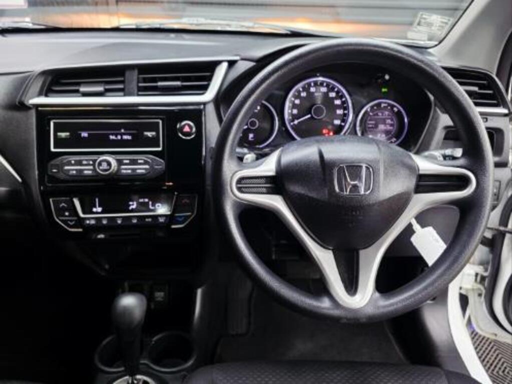 HONDA - BR-V 1.5 ELEGANCE CVT