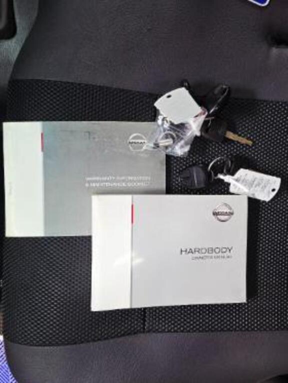 NISSAN - HARDBODY NP300 2.0i LWB P/U S/C