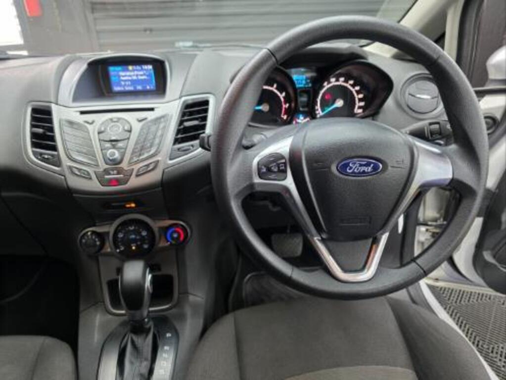 FORD - FIESTA 1.0 ECOBOOST AMBIENTE POWERSHIFT 5DR