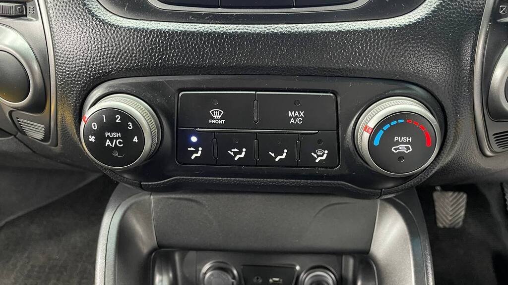 HYUNDAI - iX35 2.0 PREMIUM