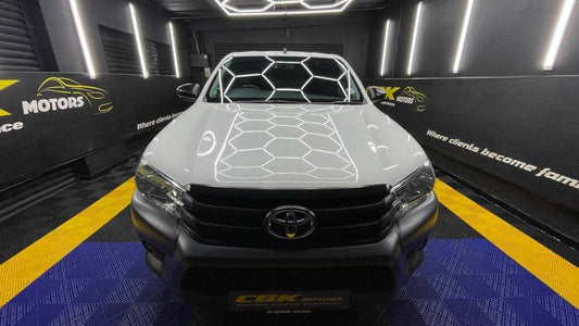 Toyota Hilux 2.4GD (Aircon)