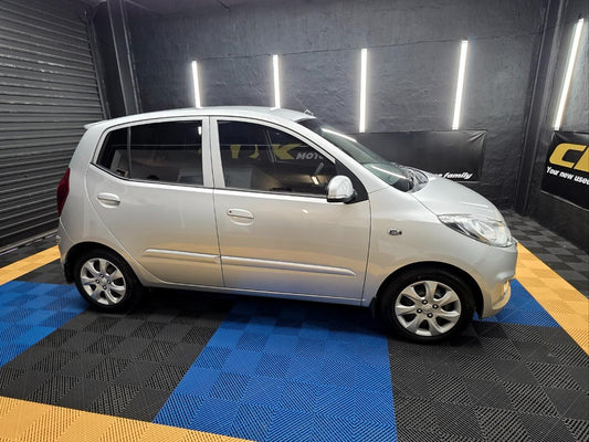 Hyundai i10 1.25 Fluid Auto