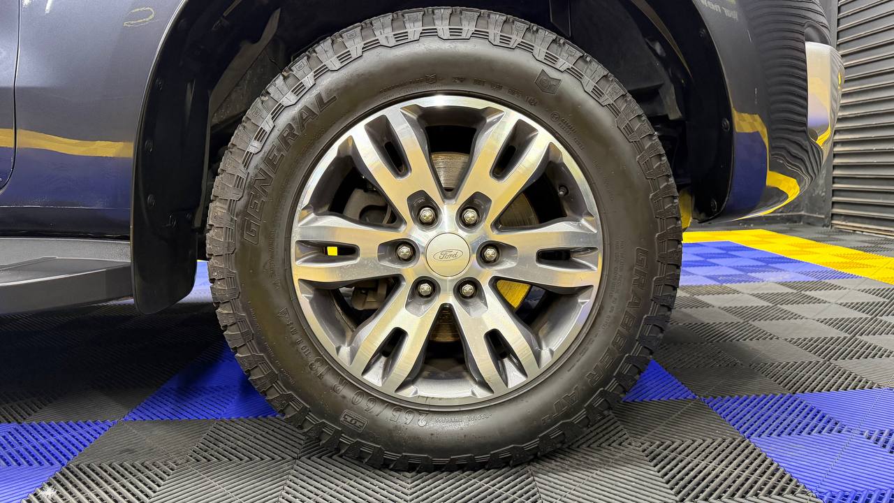 Ford Everest 2.2TDCi XLT Auto