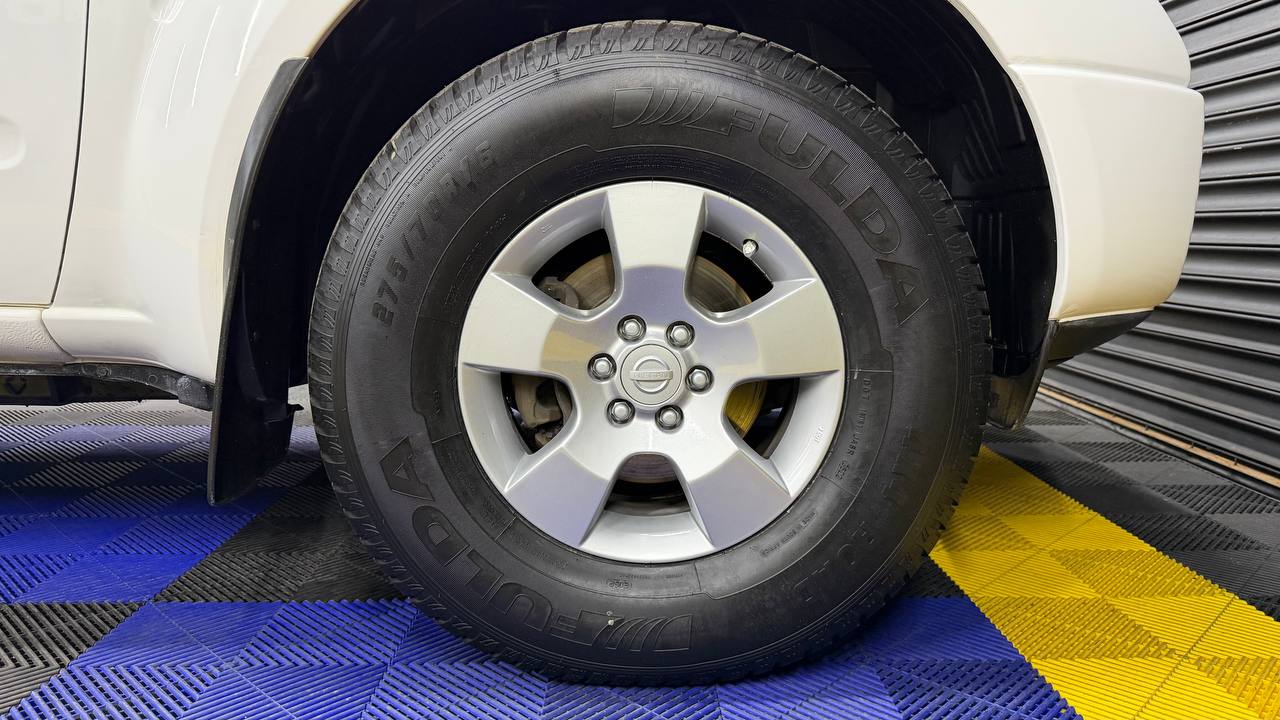 Nissan Navara 2.5dCi Double Cab 4x4 XE