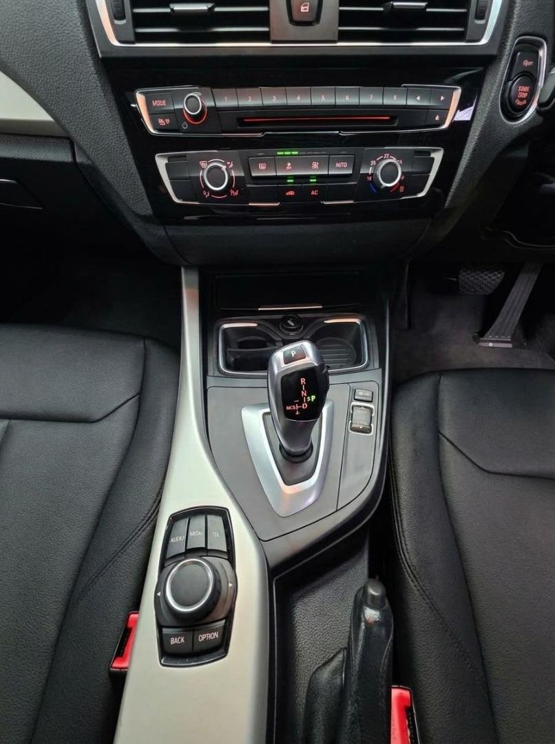 BMW 1 Series 118i 5-Door Auto