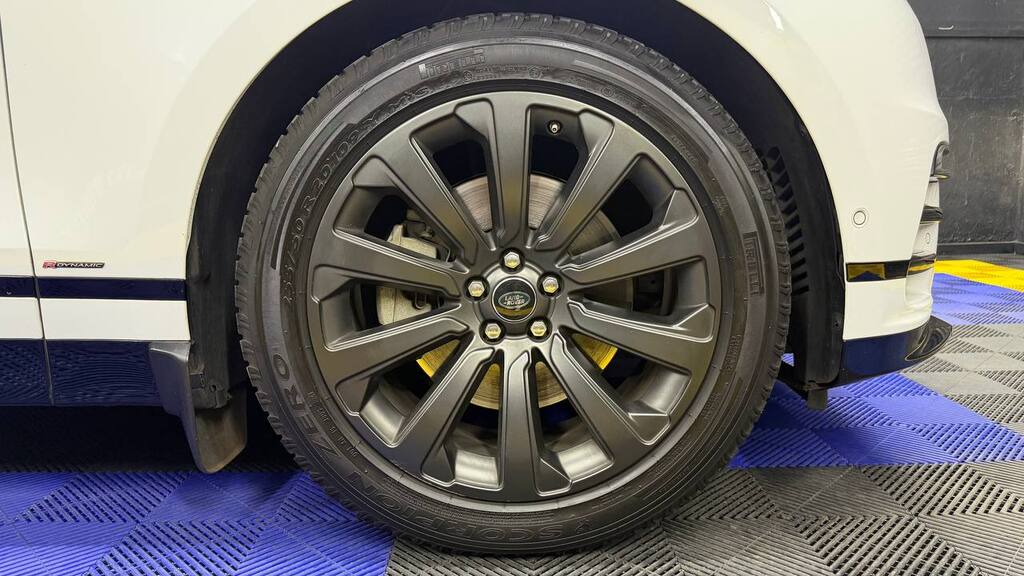 Land Rover Range Rover Velar D300 R-Dynamic SE