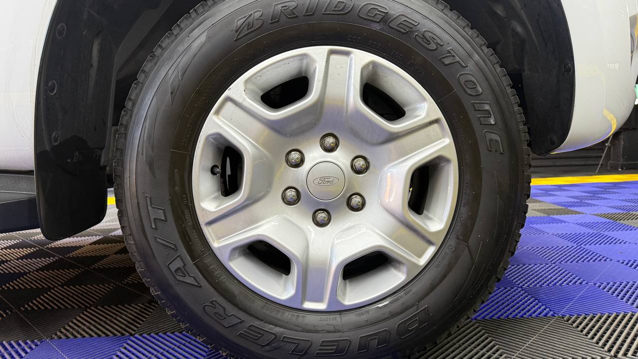 Ford - Ranger - 2.2TDCi Double Cab Hi-Rider XLT Auto