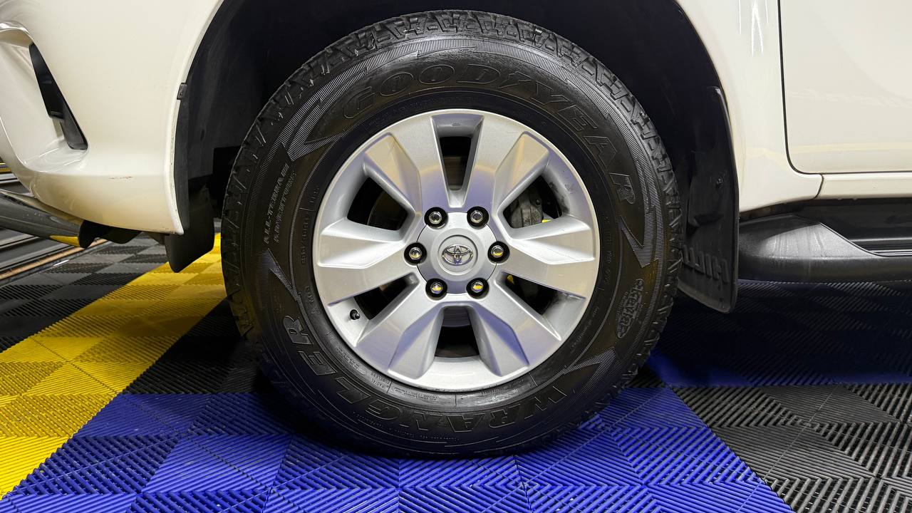 Toyota Hilux 2.8GD-6 Double Cab 4x4 Raider Auto