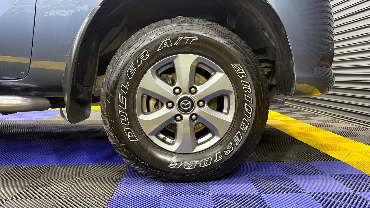 Mazda - BT-50 - 2.2 Double Cab SLX