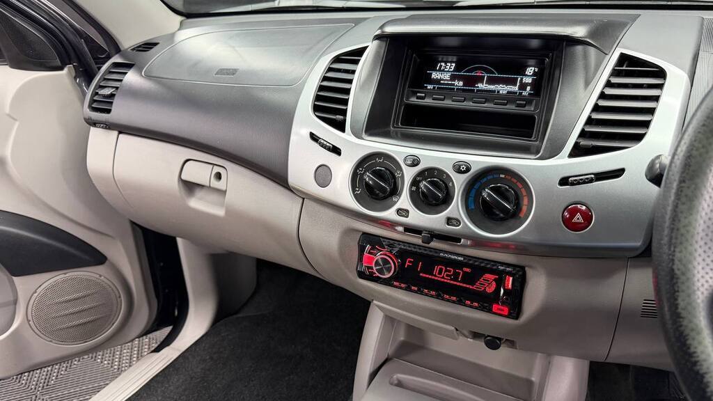 MITSUBISHI - TRITON 2.5 Di-D P/U D/C