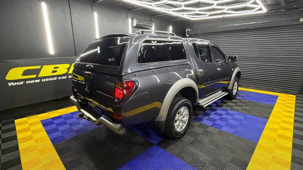 MITSUBISHI - TRITON 2.5 Di-D P/U D/C