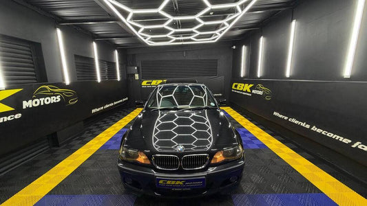 BMW - 320i Sport (E46)F/L