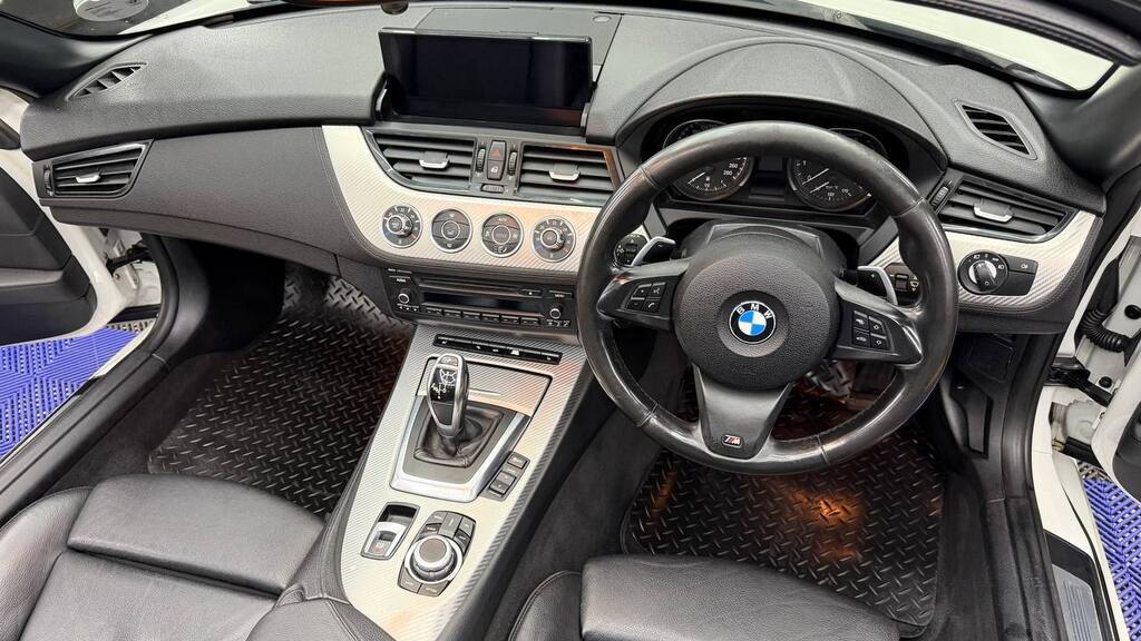 BMW - Z4 sDRIVE20i M SPORT A/T