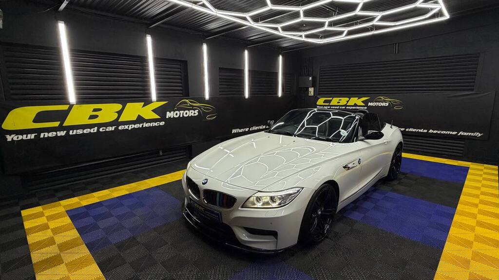 BMW - Z4 sDRIVE20i M SPORT A/T