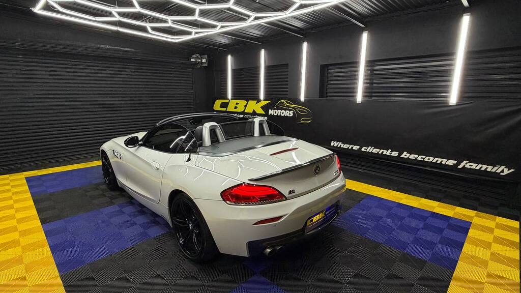 BMW - Z4 sDRIVE20i M SPORT A/T