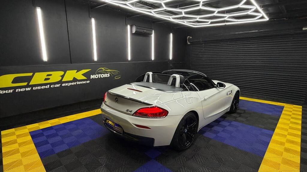 BMW - Z4 sDRIVE20i M SPORT A/T