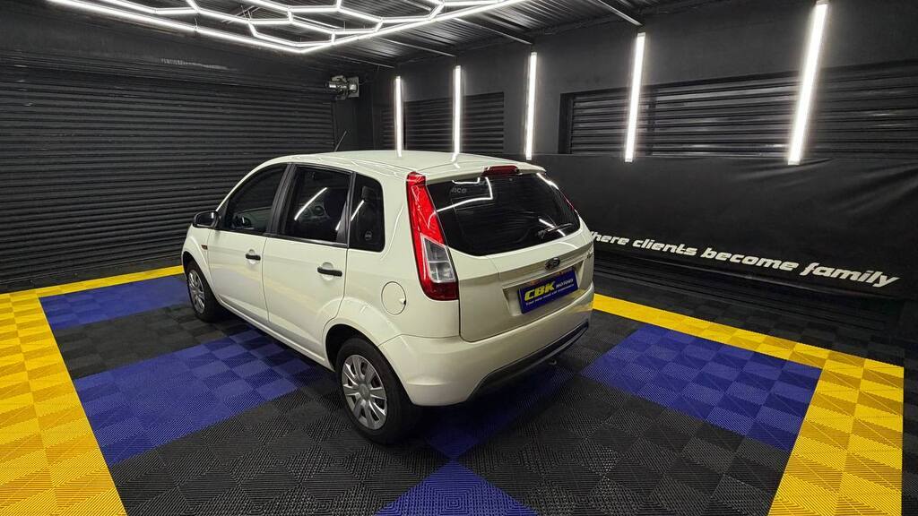 FORD - FIGO 1.5 AMBIENTE (5DR)