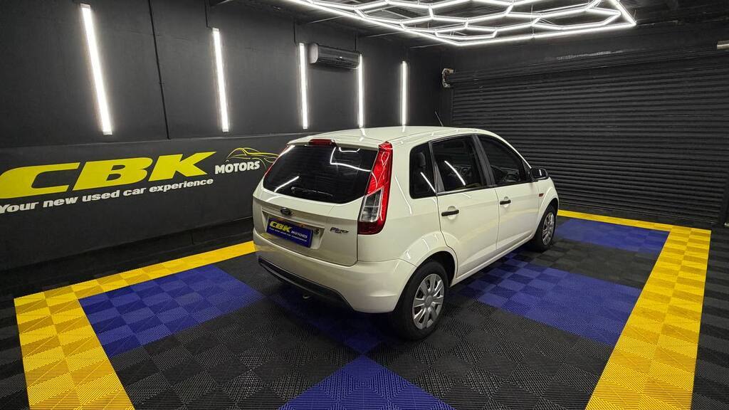 FORD - FIGO 1.5 AMBIENTE (5DR)