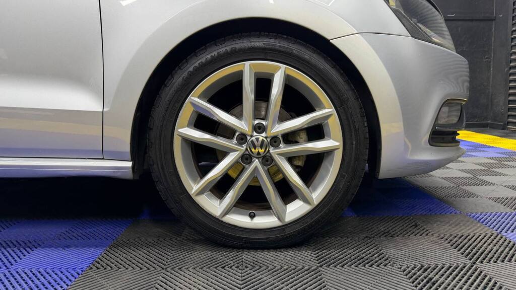 VOLKSWAGEN - POLO GP 1.2 TSI COMFORTLINE (66KW)