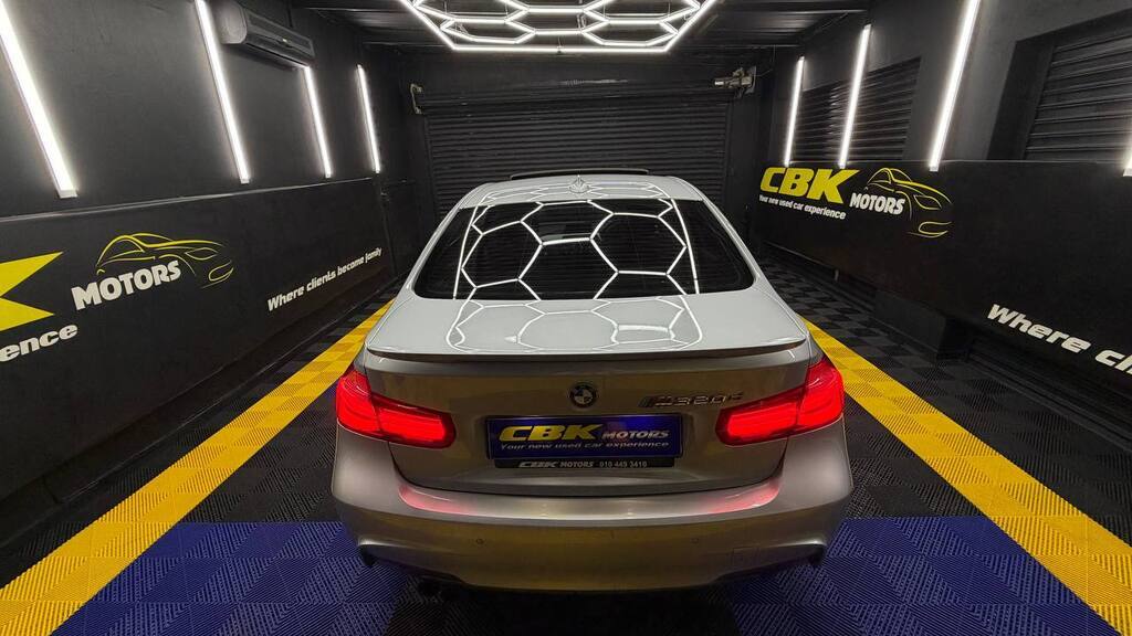 BMW - 320D M SPORT A/T (F30)