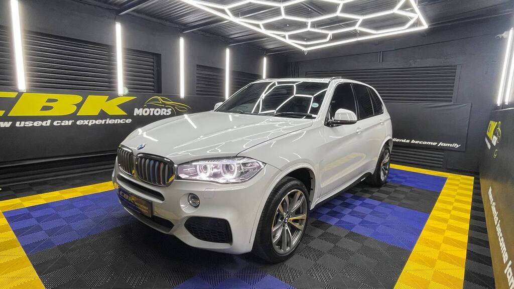 BMW - X5 M50d (F15)