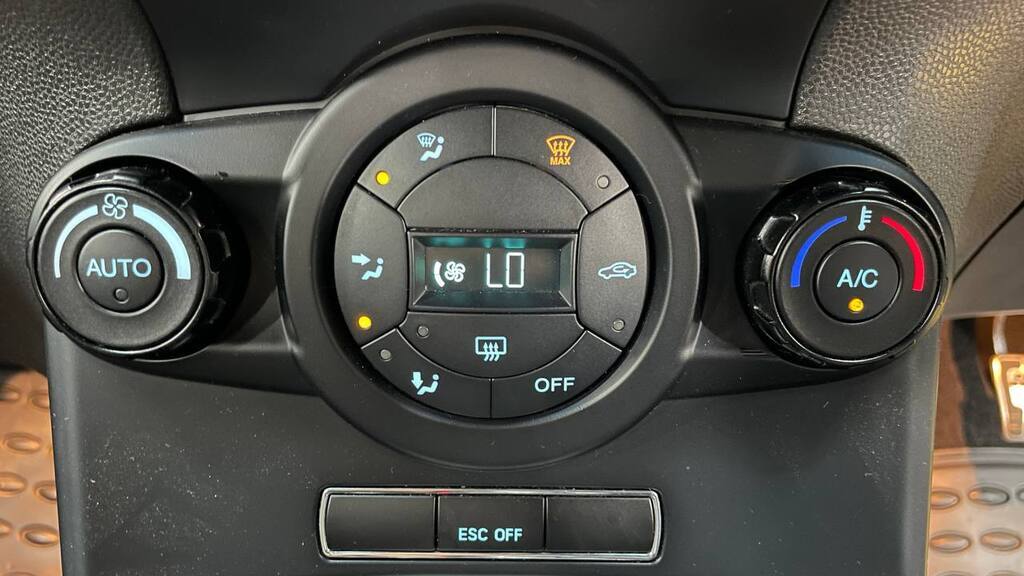 FORD FIESTA ST 1.6 ECOBOOST GDTi