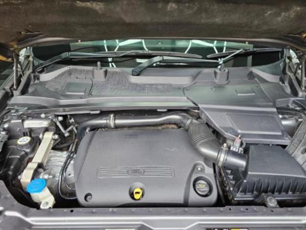 LAND ROVER DISCOVERY SPORT 2.2 SD4 HSE