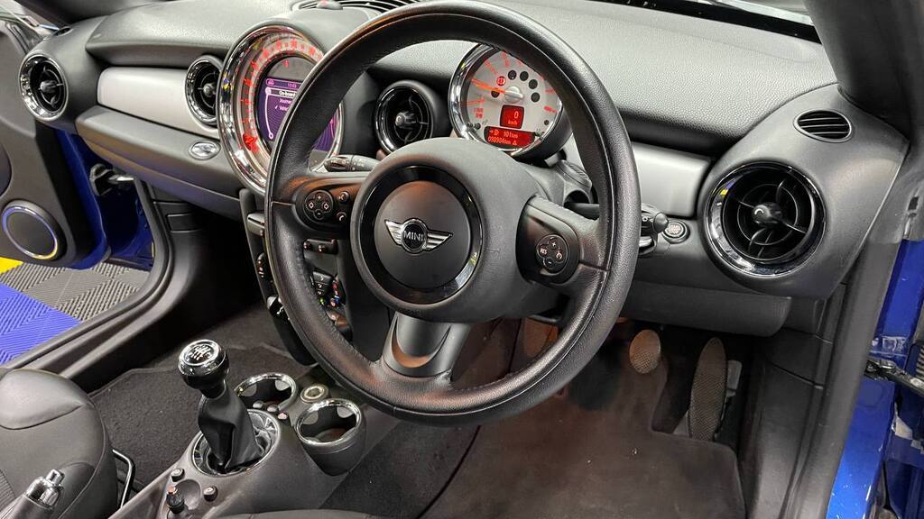 MINI COOPER COUPE (SX12)