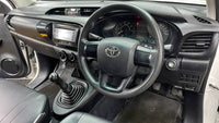 TOYOTA HILUX 2.4 GD A/C P/U S/C