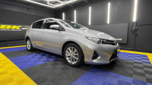 TOYOTA AURIS 1.6 XI