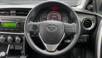 TOYOTA AURIS 1.6 XI