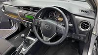 TOYOTA AURIS 1.6 XI