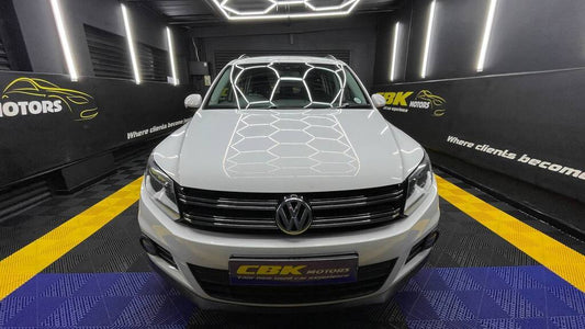 VOLKSWAGEN TIGUAN 2.0 TDi B/MOT TREND-FUN